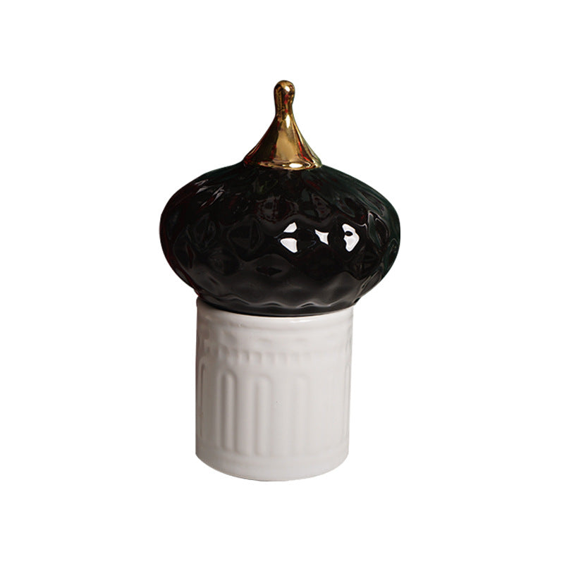 GIFTING INSPIRATION - Shiraz Scented Candle