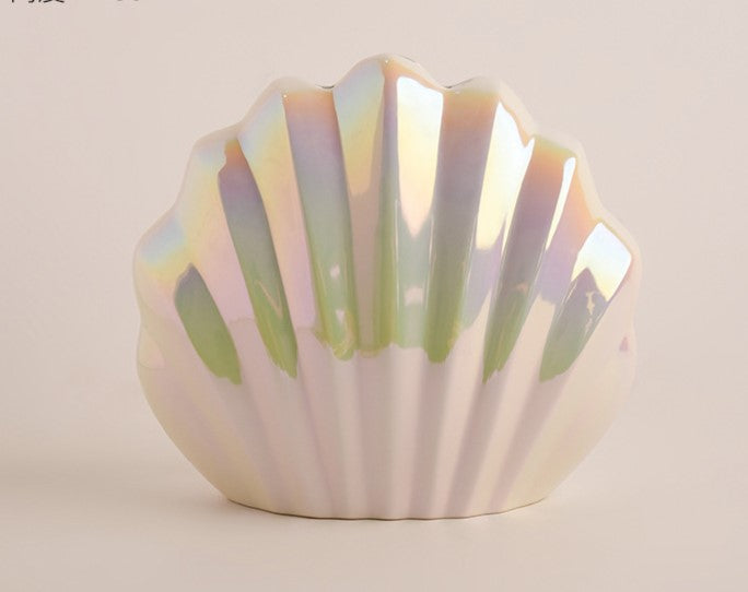 Madeleine Shell Vase
