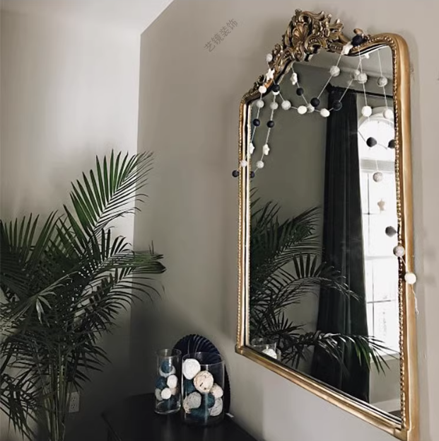 Laurels Makeup Mirror