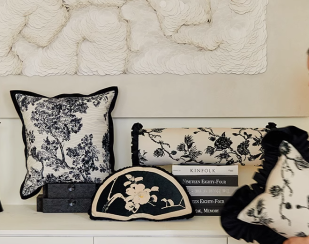 Retro Black and White Pillow Case