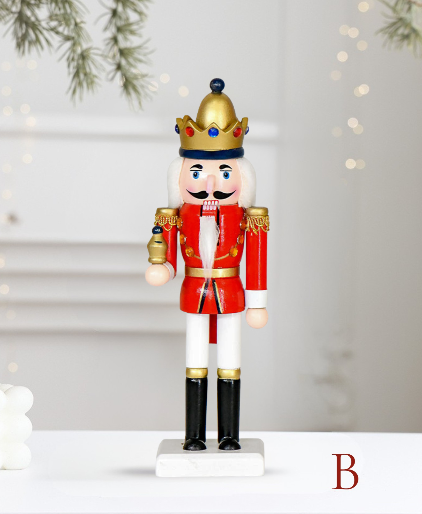 Valdorn Nutcracker King – 25cm