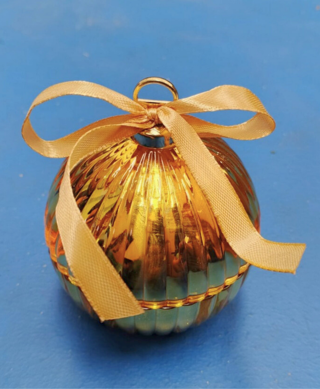 GIFTING INSPIRATION - Lumine Ball Scented Candle