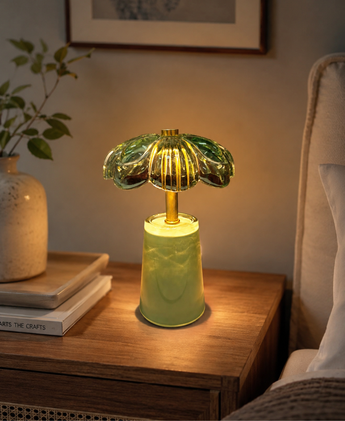 Jade Petal Table Lamp