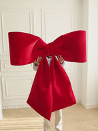 Grand Velvet Christmas Bow Décor