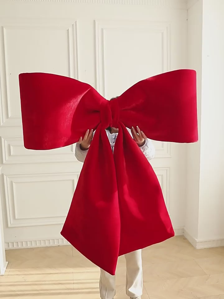 Grand Velvet Christmas Bow Décor