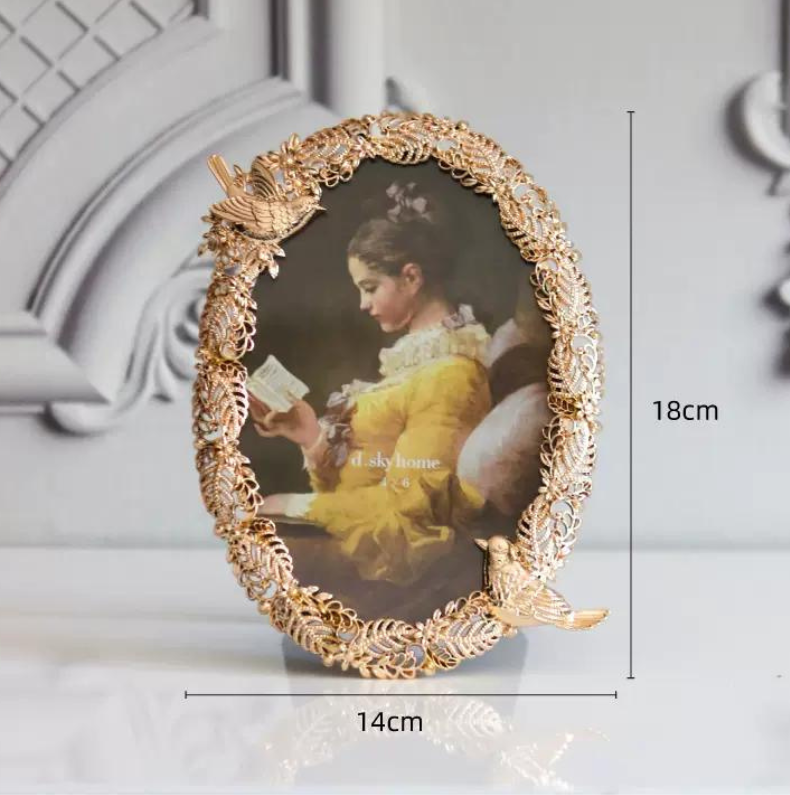 GIFTING INSPIRATION - Reine Picture Frame