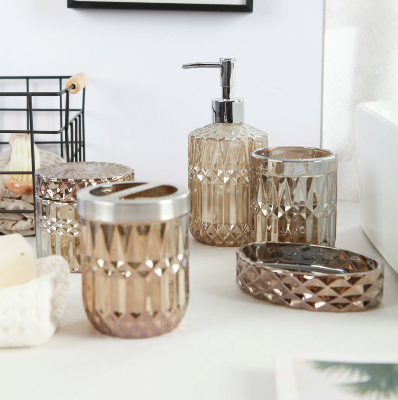 Victoria Bathroom Set