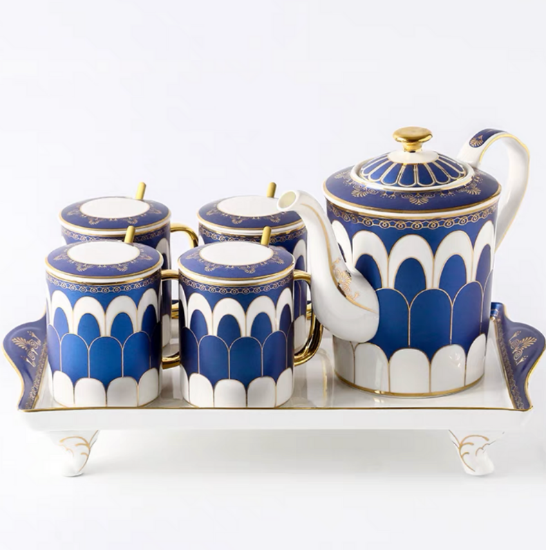 Victoria Blue Beverages Set