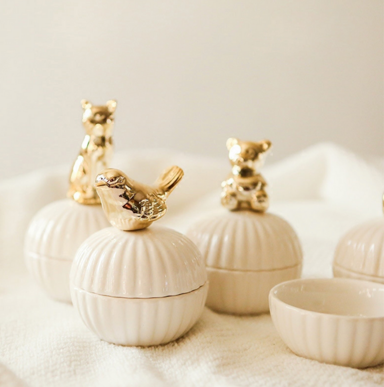 GIFTING INSPIRATION - Ceramic Jewelry Box