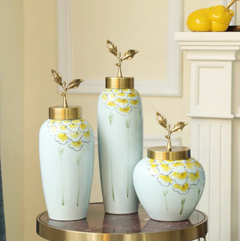 Primrose Ginger Jar Vase