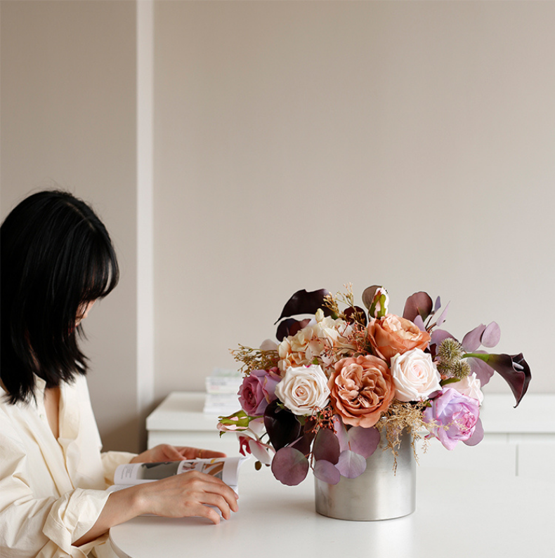 Cordoba Flowers & Vase