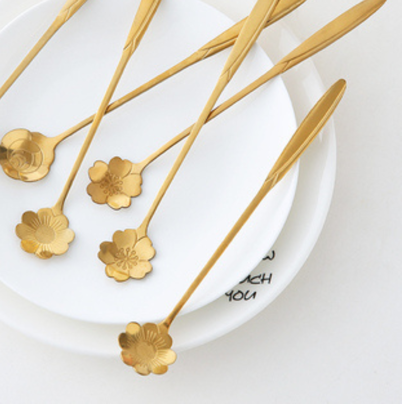 Fleur Long Tea Spoon