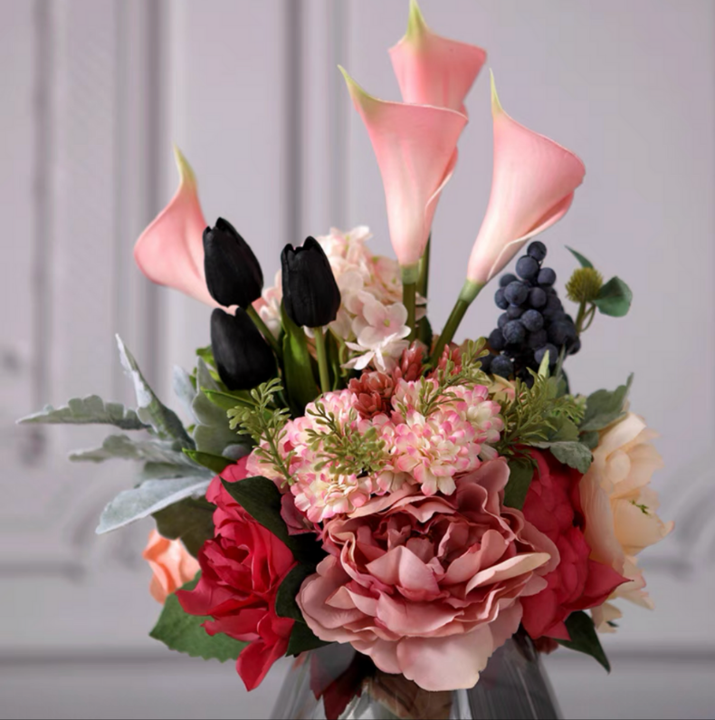 Rose Dore Flowers and Vase