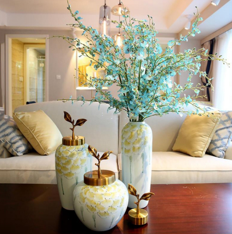 Primrose Ginger Jar Vase