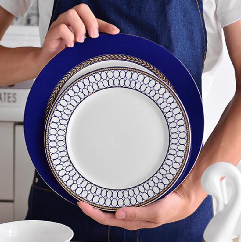 Windsor Dinnerware Set