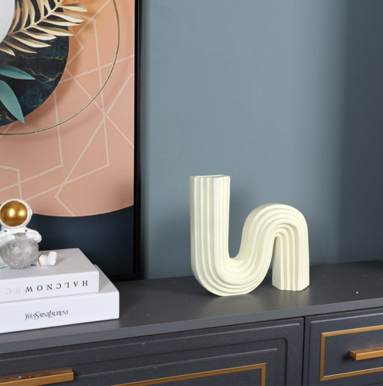 Vincy Contemporary Vase