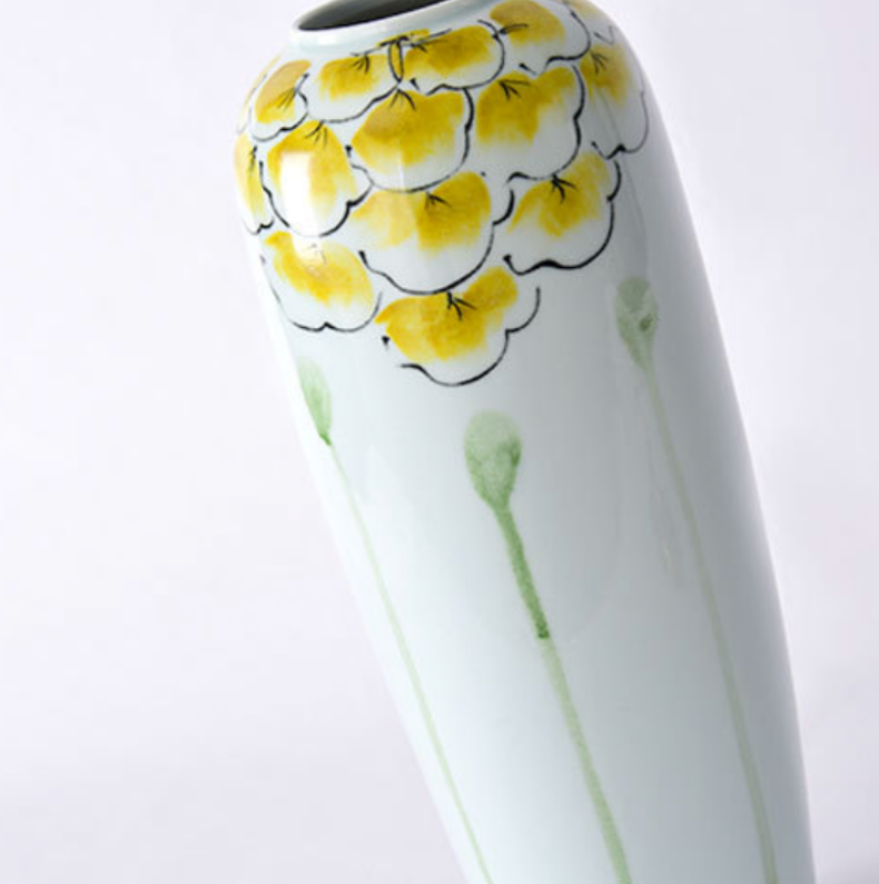Primrose Ginger Jar Vase