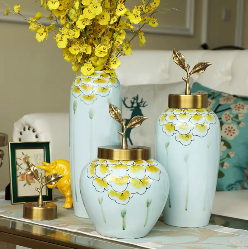 Primrose Ginger Jar Vase