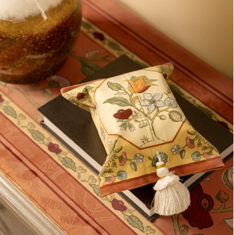 Calgary Fabric Tissue Holder