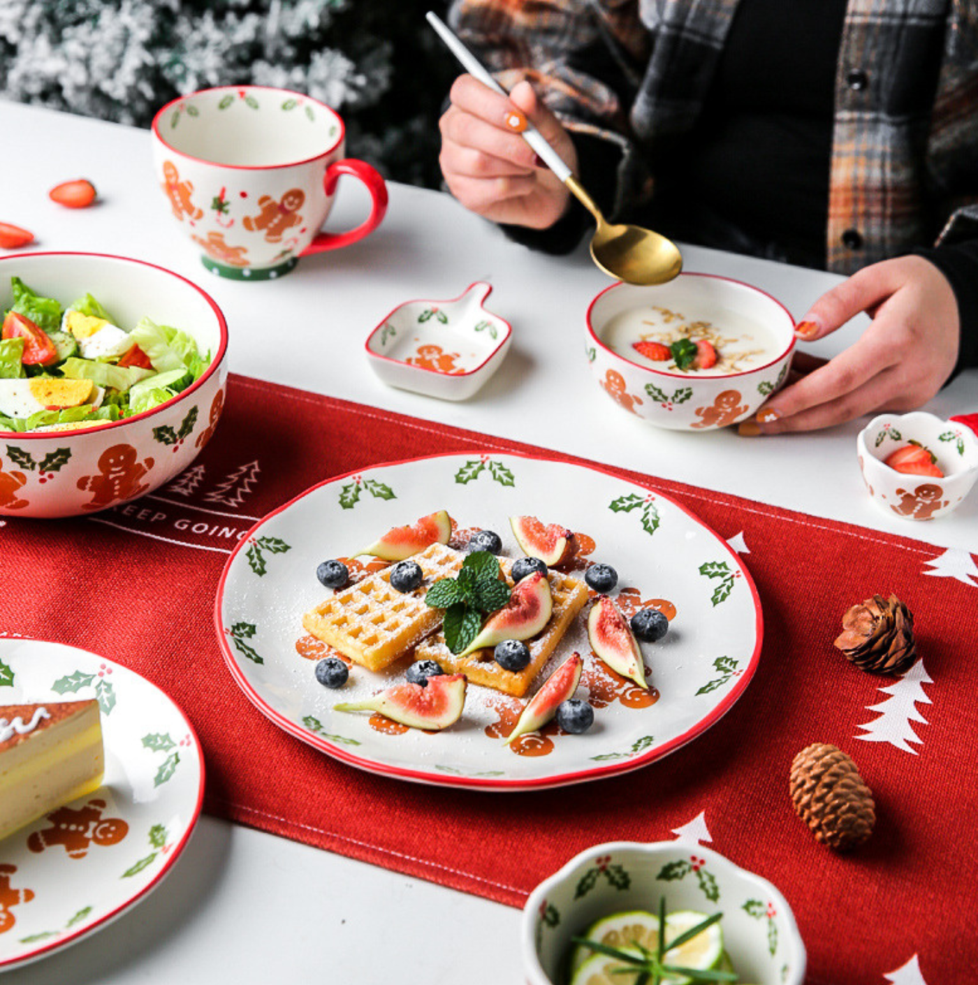Gingerbread Dining Set - Hampers